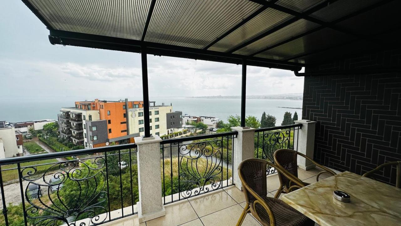 Chateau Del Marina Apart Complex Nesebar Exterior photo