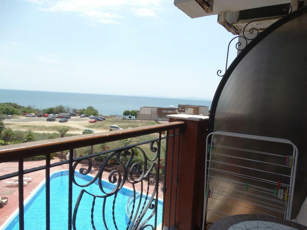 Chateau Del Marina Apart Complex Nesebar Exterior photo